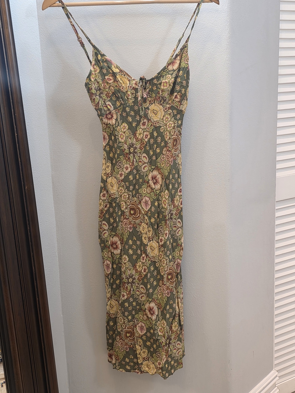 Y2K Betsey Johnson Floral Slip Dress in Olive Green Size Petite Silk
